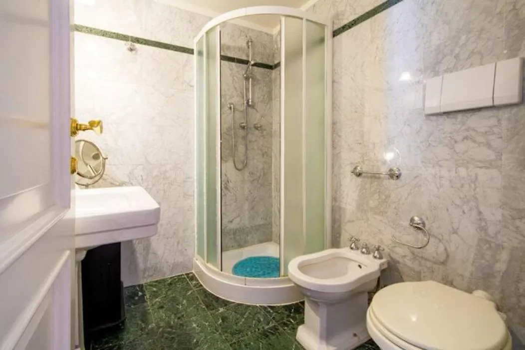 Appartamento Borgo Apostoli Florence